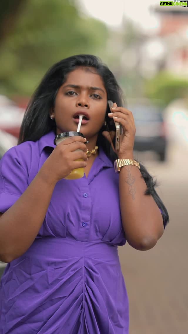 Keerthana Ravindran - 21.2K Likes - Ennaalum ithevda poii 🤧 @aravind_s_irinjalakuda ❤️
VC @snaps_by_bibin