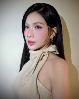 Kha Nhu Instagram - 🩷💚❤️🩵💙💜💛🧡🤎💖
Chẳng bao giờ từ bỏ vì khó khăn, chỉ từ bỏ vì không còn xứng đáng nữa💕
#Cat #catcage #KhaNhu