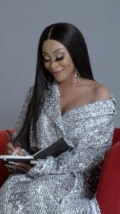 Actress Khanyi Mbau HD Photos and Wallpapers September 2025