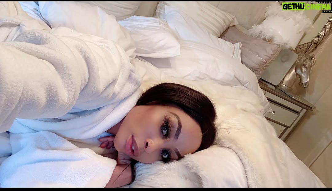 Khanyi Mbau - 17.7K Likes - 