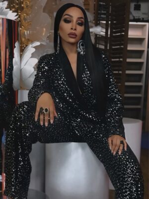 Khanyi Mbau Instagram - 🌬️Time line collapse 🌊
“igniting clarity, release, and unstoppable power.”
Abundance activated 1818 🫴🏽🤍✨
Flow my babies 🍃