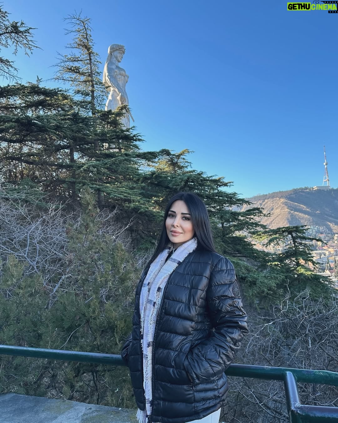 Kholoud Issa - 6.4K Likes - 