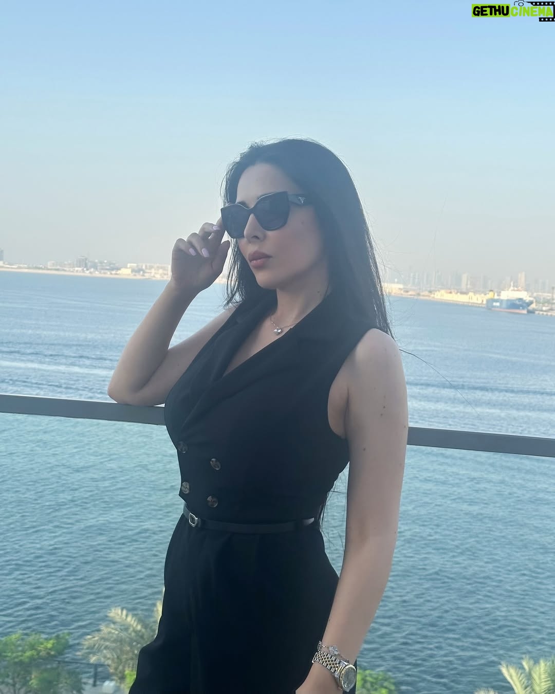 Kholoud Issa - 3.7K Likes - 