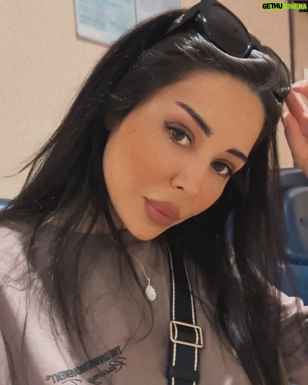Kholoud Issa - 2.8K Likes - 