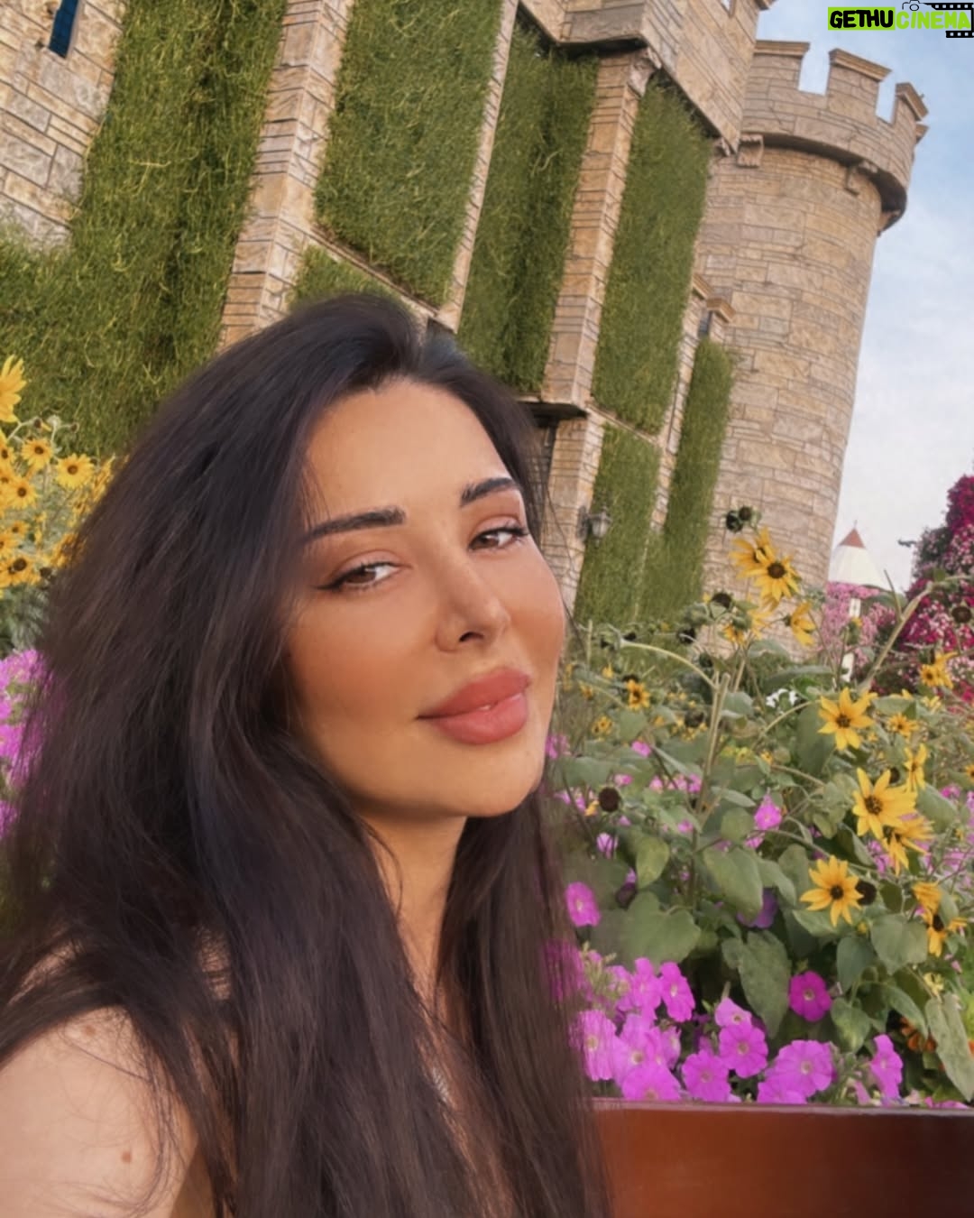 Kholoud Issa - 2.6K Likes - 