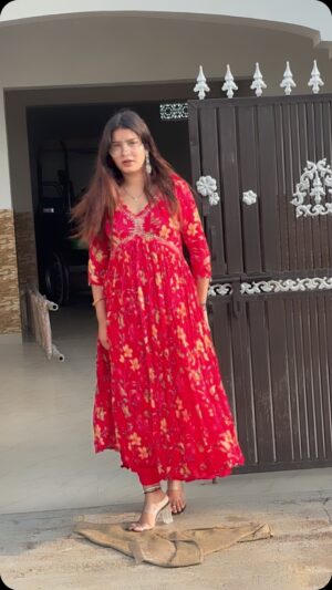 Khushbu Kundu Instagram -