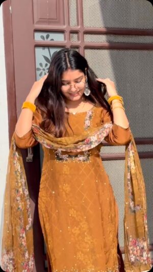 Khushbu Kundu Instagram -