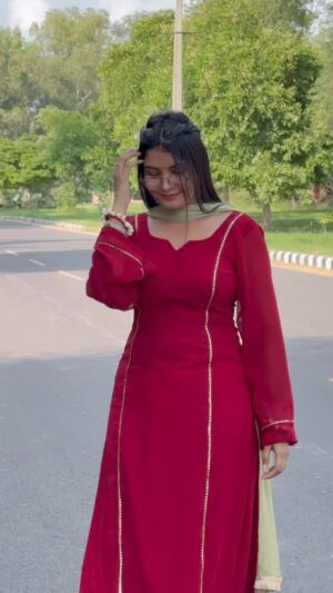 Khushbu Kundu Instagram - ♥️