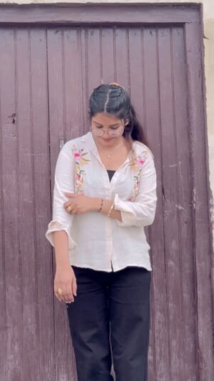 Khushbu Kundu Instagram - 🥰