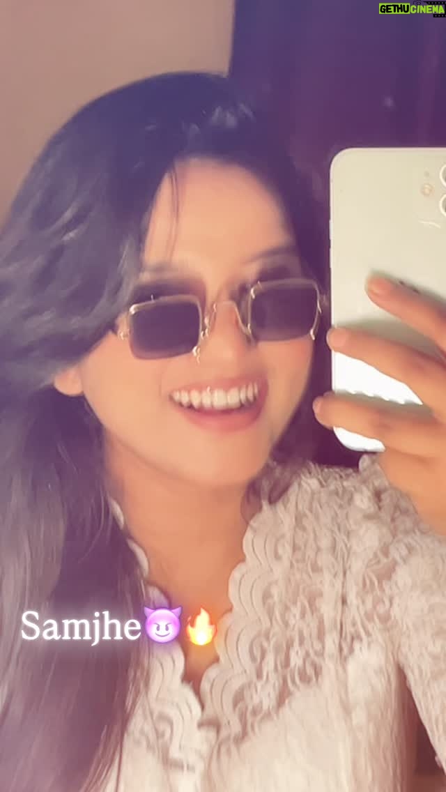 Khushi - 599 Likes - 