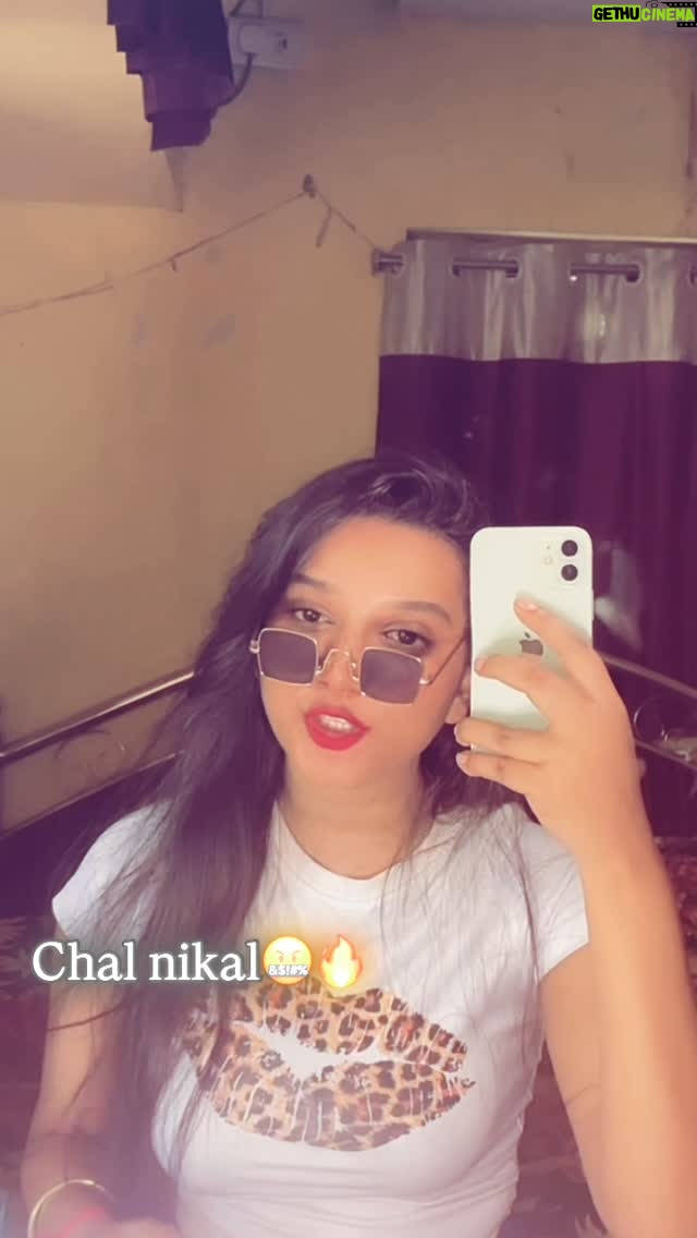 Khushi - 776 Likes - 