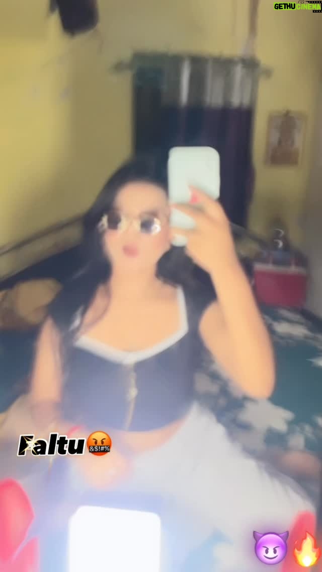 Khushi - 649 Likes - 
