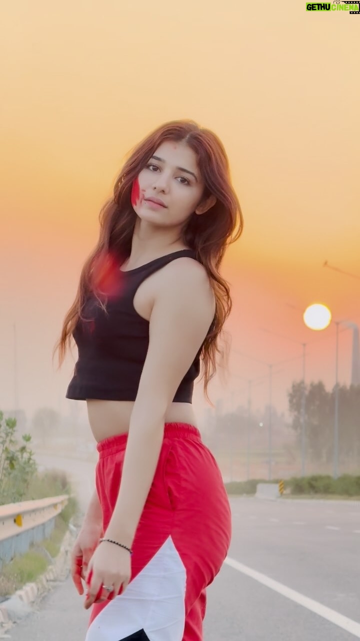 Khushi Baliyan - 467.7K Likes - Happy Holi ❤️