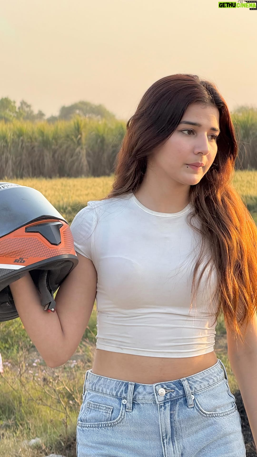 Khushi Baliyan - 166.8K Likes - Baby Driver🩷🎀🙂‍↔️
