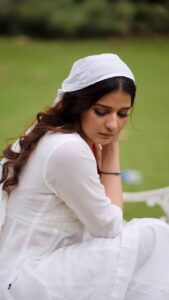 Actress Khushi Baliyan HD Photos and Wallpapers May 2025