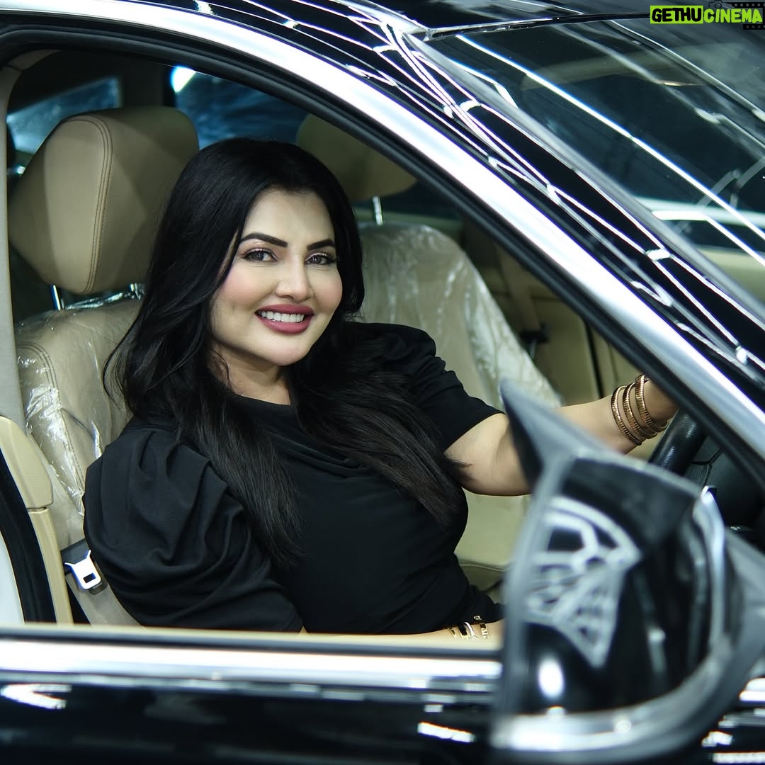 Khushi Gadhvi - 53.1K Likes - Bought MYSELF A “BABY BIMMER “ ❤️🧿
.
.

Thank you @detailingangelofficial for amazing PPF work totally loved it❤️

Just got my new and swanky BMW wrapped with top-notch Paint Protection Film (PPF) at Detailing Angel, and I’m beyond impressed!

This beauty was already a head-turner, but the professional state-of-art seamless application by Tarun’s Team took it to the next level.

Completely protected, ready to shine for the long haul !

Big Shootout to Detailing Angel for doing a flawless job!!!

Highly recommended, you being in any part of India, must visit !!!!

Dm @detailingangelofficial for any car related queries or call  91 78389 88022

Other outlets-
➖➖➖➖➖➖➖➖➖➖
*WAXD CAR CARE*
☎️ 7838988022
📍Ambience Mall Basement 2 Pillar No. 240 (entry from Gate - 2)
DLF Phase 3, Gurgaon, Haryana

*Detailing Angel By Tarun Malhotra*
📞 7838988022
📍 B-67 GF, Phase 1 Mayapuri, New Delhi

*Detailing On Drive*
📞7838988022
📍LGF, Dwarka Walk Mall, Sec-13, Delhi

*Motor Clubs*
☎️7838988022
📍195, Rangpuri, Mahipalpur

〰️〰️〰️〰️〰️〰️〰️〰️〰️〰️

➡️ *Waxd Car Care*
_https://instagram.com/waxd_carcare_gurgaon?igshid=MzRlODBiNWFlZA==_

➡️ *Detailing Angel*
_https://instagram.com/detailingangelofficial?igshid=MzRlODBiNWFlZA==_

➡️ *Detailing On Drive*
_https://instagram.com/detailingondriveofficial?igshid=MzRlODBiNWFlZA==_

➡️ *Motor Clubs*
Rangpuri Mahipalpur

.#khushigadhvi #bimmer #bmw #blackbmw #blackbimmer #bmwlove #bmwgram #bmwclub