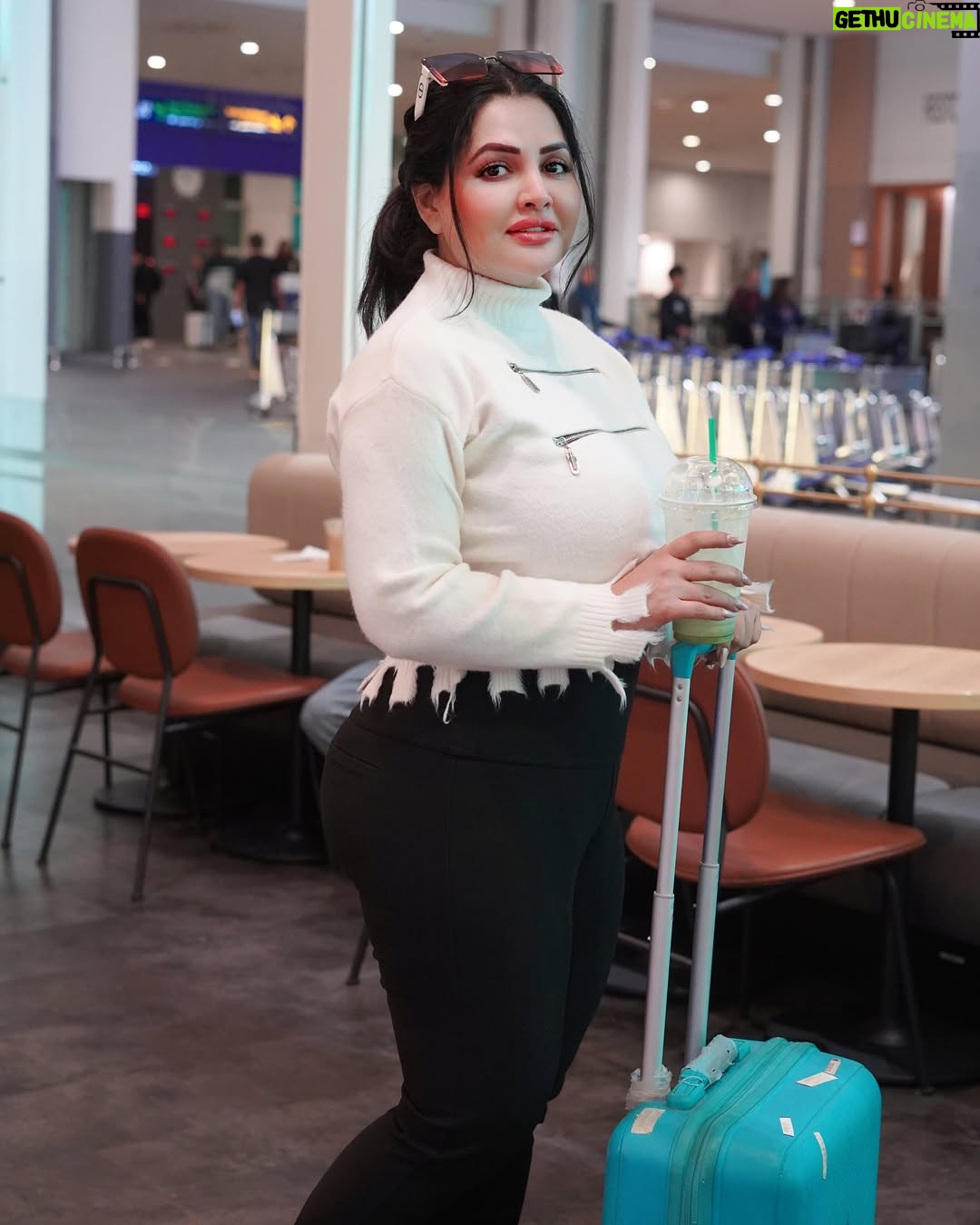 Khushi Gadhvi - 68.9K Likes - 2025 Energy ⬇️

Big Dreams… healthy boundaries ….lodaded bank account … healthy relationships…friends family LoVe this year is Less about resolutions and more about revolutions-for me -small, meaningful changes that shift everything.
A whole lot of self compassion . Travelling - & bucket list has much and lot more ..
This year is MY year these energy will do whatever the HEll i want 🤣
resolution is to embrace my villain era 🤫😇🧿❤️😇 #khushigadhvi #