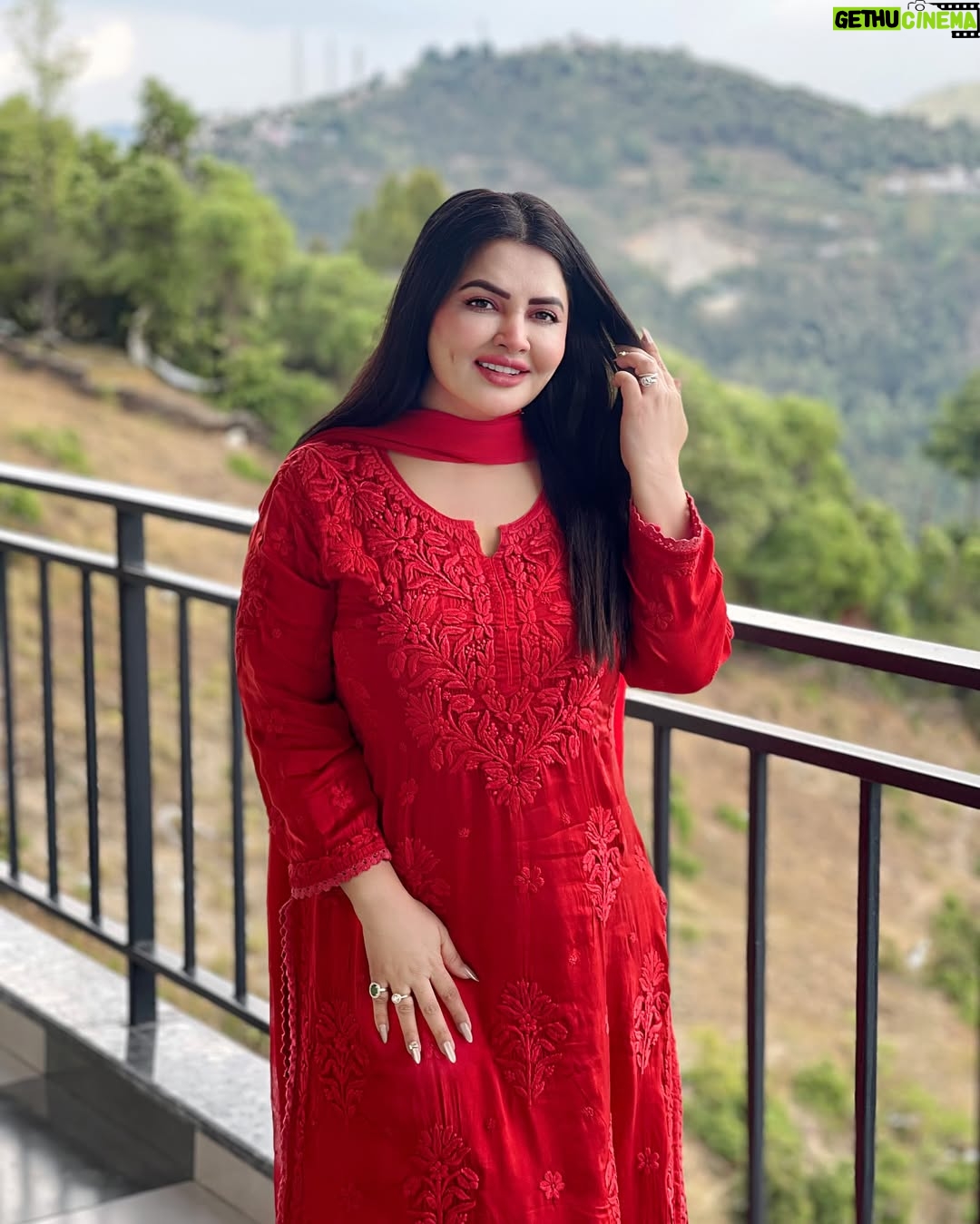 Khushi Gadhvi - 19.2K Likes - Classy, bossy and fabulous, she’s not just beautiful. She’s  a masterpiece👸🏻a woman who knows her worth ❤️🧿
.
.
Beautiful property near Nainital, Mukteshwar hills A brand-new property, beautifully made from inside with all the facilities … like indoor games,food by the hill view…bonfire knights with barbeque …, and much more what I mean is everything under one roof for a family trip, bachelor trip or trip with friends, you can go out there with the whole gang or just a couple whatever suits you …and not to forget excellent weather what a chill feel …must try this place 👩‍❤️‍👩10 out of 10 i highly recommended for a group trip @uptownkingdom thank you for having us we loved every bit of it ❤️🍾🍻
@newcreek.pr