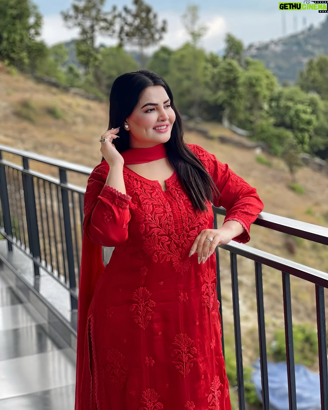 Khushi Gadhvi - 19.2K Likes - Classy, bossy and fabulous, she’s not just beautiful. She’s  a masterpiece👸🏻a woman who knows her worth ❤️🧿
.
.
Beautiful property near Nainital, Mukteshwar hills A brand-new property, beautifully made from inside with all the facilities … like indoor games,food by the hill view…bonfire knights with barbeque …, and much more what I mean is everything under one roof for a family trip, bachelor trip or trip with friends, you can go out there with the whole gang or just a couple whatever suits you …and not to forget excellent weather what a chill feel …must try this place 👩‍❤️‍👩10 out of 10 i highly recommended for a group trip @uptownkingdom thank you for having us we loved every bit of it ❤️🍾🍻
@newcreek.pr