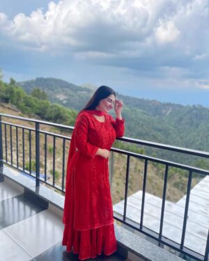 Khushi Gadhvi Instagram - Classy, bossy and fabulous, she’s not just beautiful. She’s a masterpiece👸🏻a woman who knows her worth ❤️🧿
.
.
Beautiful property near Nainital, Mukteshwar hills A brand-new property, beautifully made from inside with all the facilities … like indoor games,food by the hill view…bonfire knights with barbeque …, and much more what I mean is everything under one roof for a family trip, bachelor trip or trip with friends, you can go out there with the whole gang or just a couple whatever suits you …and not to forget excellent weather what a chill feel …must try this place 👩❤️👩10 out of 10 i highly recommended for a group trip @uptownkingdom thank you for having us we loved every bit of it ❤️🍾🍻
@newcreek.pr
