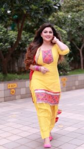 Actress Khushi Gadhvi HD Photos and Wallpapers May 2024