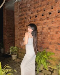 Actress Khushi Maheshwari HD Photos and Wallpapers October 2025