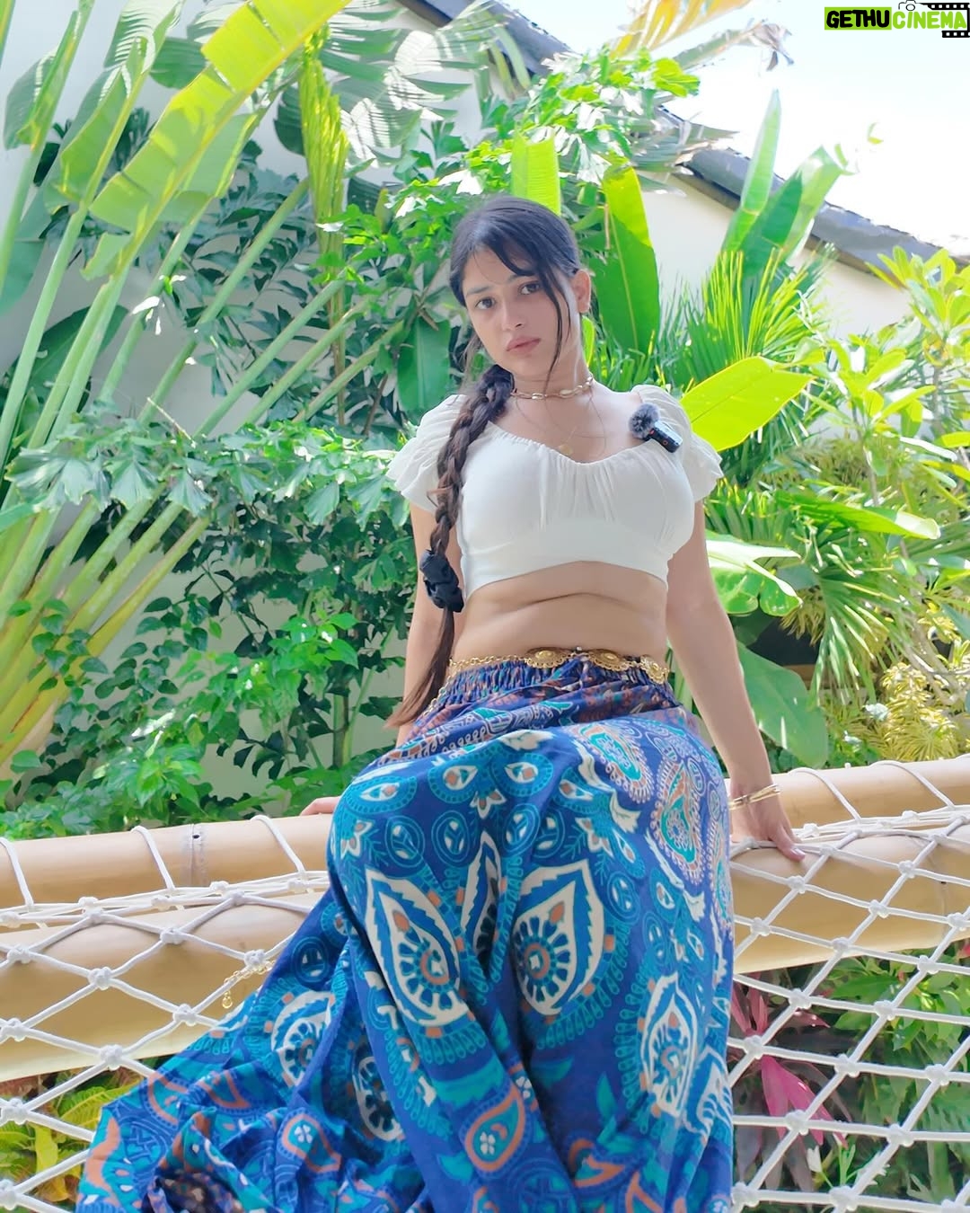 Khushi Maheshwari - 23K Likes - Just Chilling🙈