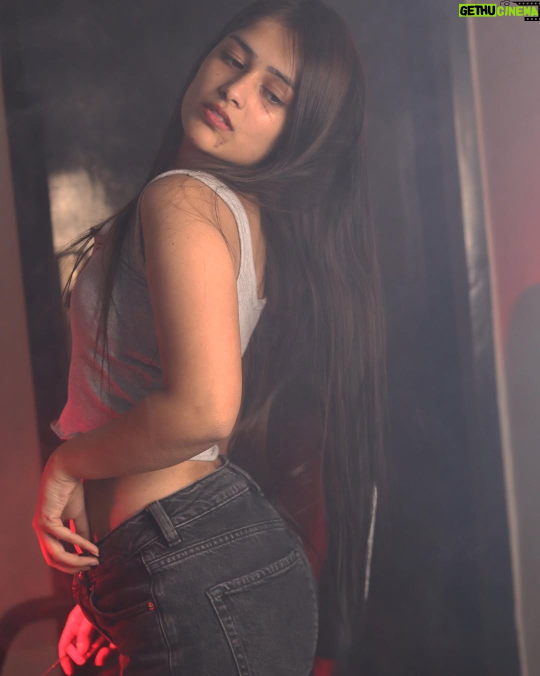 Khushi Maheshwari - 22.9K Likes - Prove them wrong babe👾