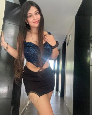 Khushi Maheshwari Instagram - Birthday Behaviour! 23💙