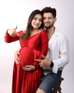 Khushi Punjaban Instagram - A child is a miracle that never ceases to amaze ❤️
#vkcouple04♥️ #Vkfam #newmemberiscoming