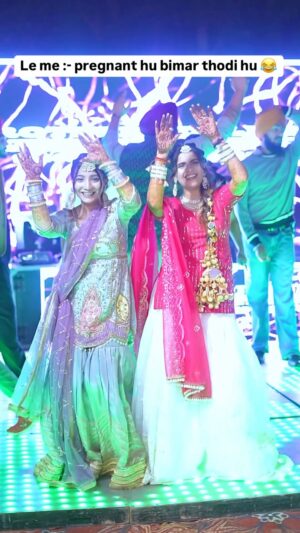 Khushi Punjaban Instagram - Mere dance ka hi result hai ke raja itna active hai 😆
Outfit:- @eliandkim
Jewellery:- @gargtradersludhiana @simranjitkaur_03 ki shaadi
