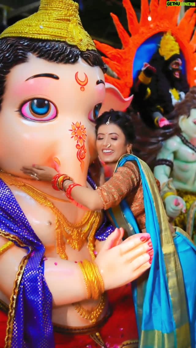 Khwahish Gal - 495K Likes - गणपति बप्पा मोरया 🙏🏻🕉️🧿 @khwahish_gal 
.
.
.
.
.
#reels #reelitfeelit #insta #couple #featured #khwahish_gal