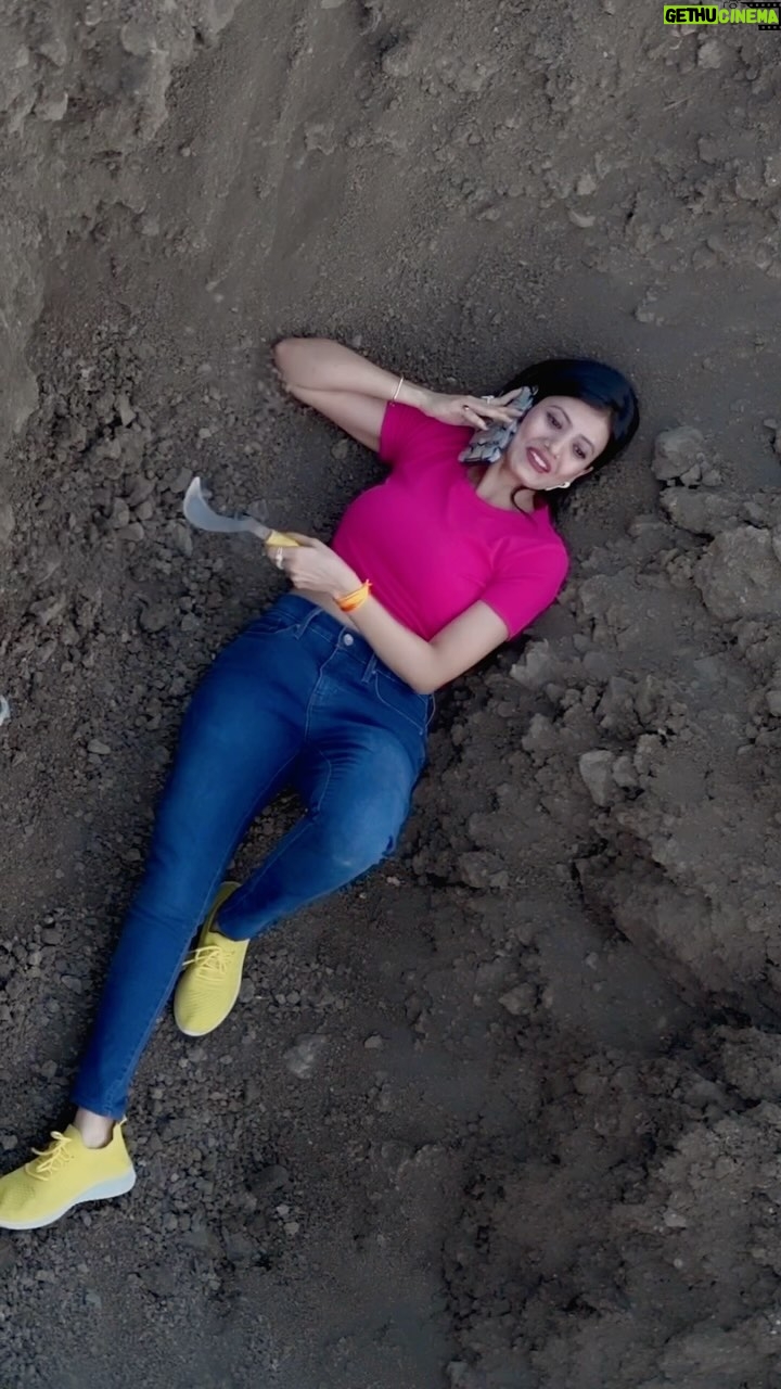 Khwahish Gal - 1 Million Likes - Andha pyaar 😜🤣 @khwahish_gal 
.
.
.
.
#reels #reelitfeelit #insta #couple #featured #khwahish_gal