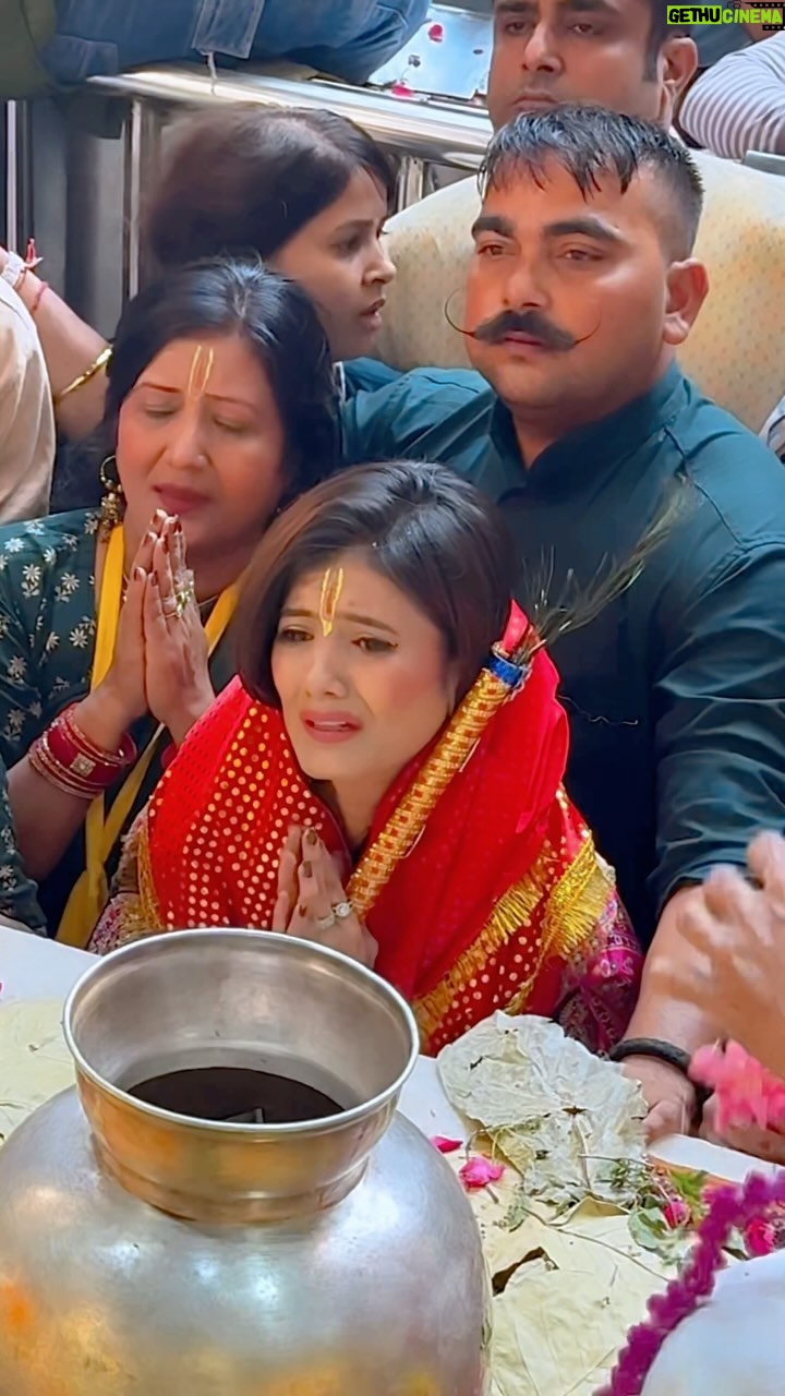 Khwahish Gal - 149.7K Likes - राधे राधे 🙏🏻 @khwahish_gal 
@goswamilavesh_ 
.
.
.
.
#eeels #reelitfeelit #insta #couple #featured #khwahish_gal