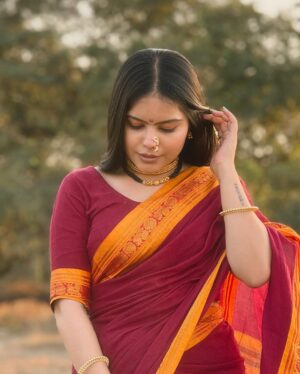 Khyati Sonigra Instagram - Kaisa laga aap logo ko ye look?🧡 
.
.
.
.
.
#marathi #look #insta #instafam #love #instagram