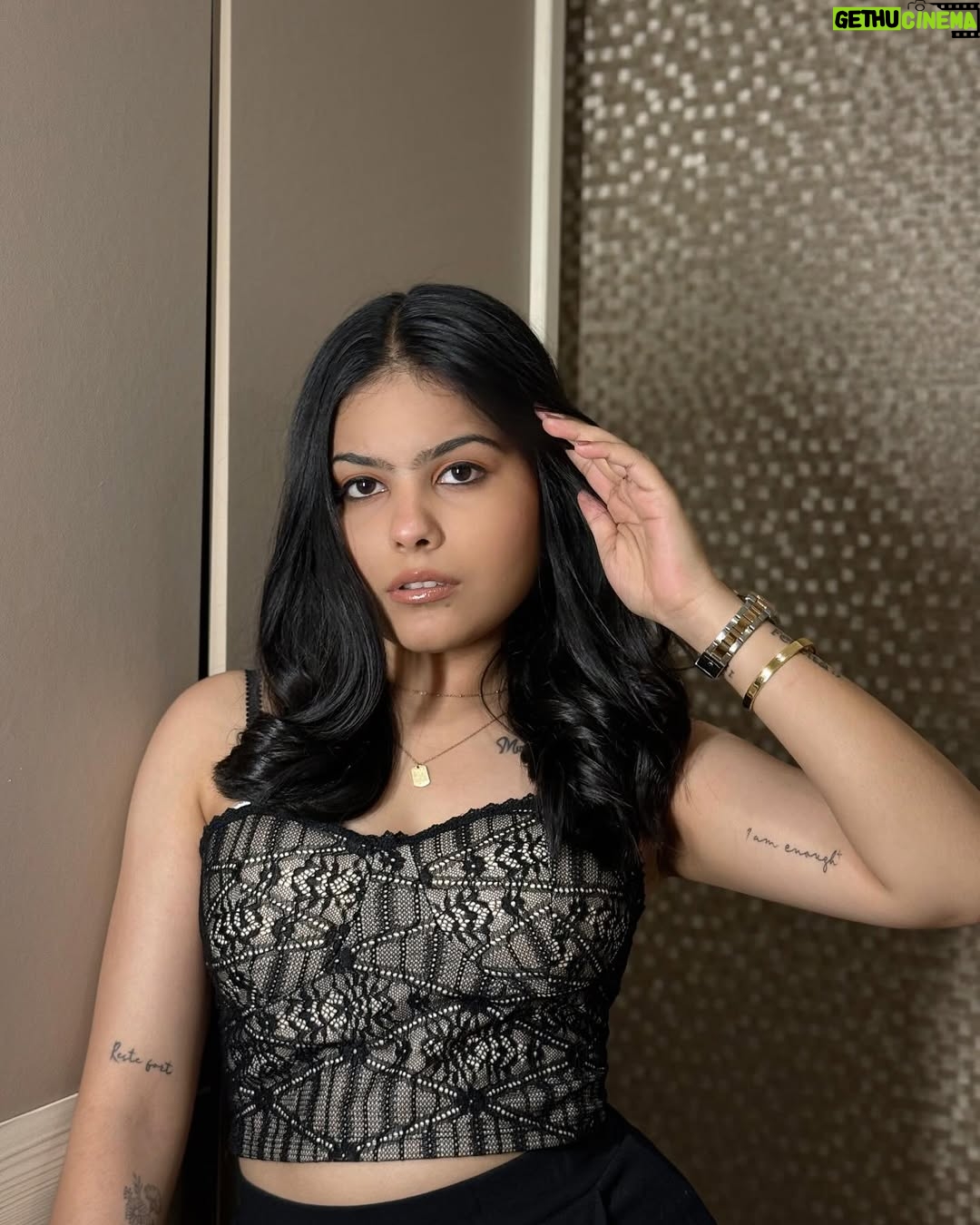 Khyati Sonigra - 52K Likes - And now it’s 6:45 
And you stuck on my mind 🫧 

#instagram #instagood #instaphoto #instalike #post