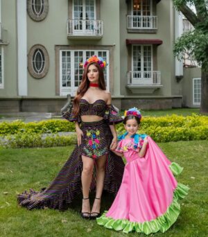 Kimberly Loaiza Instagram - Somos Mexicanos 🇲🇽✨