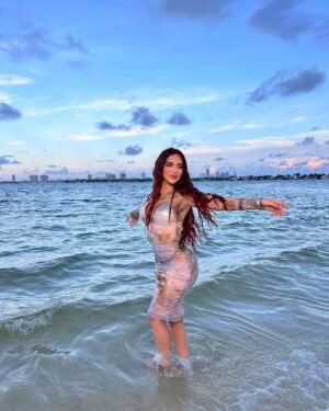 Kimberly Loaiza Instagram - ¿Ya fueron a la Playa? ☀️