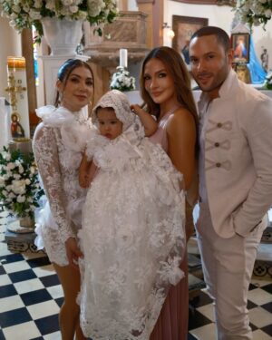 Kimberly Reyes Instagram - Bienvenida a esta familia de Fe Nicollette 🤍
