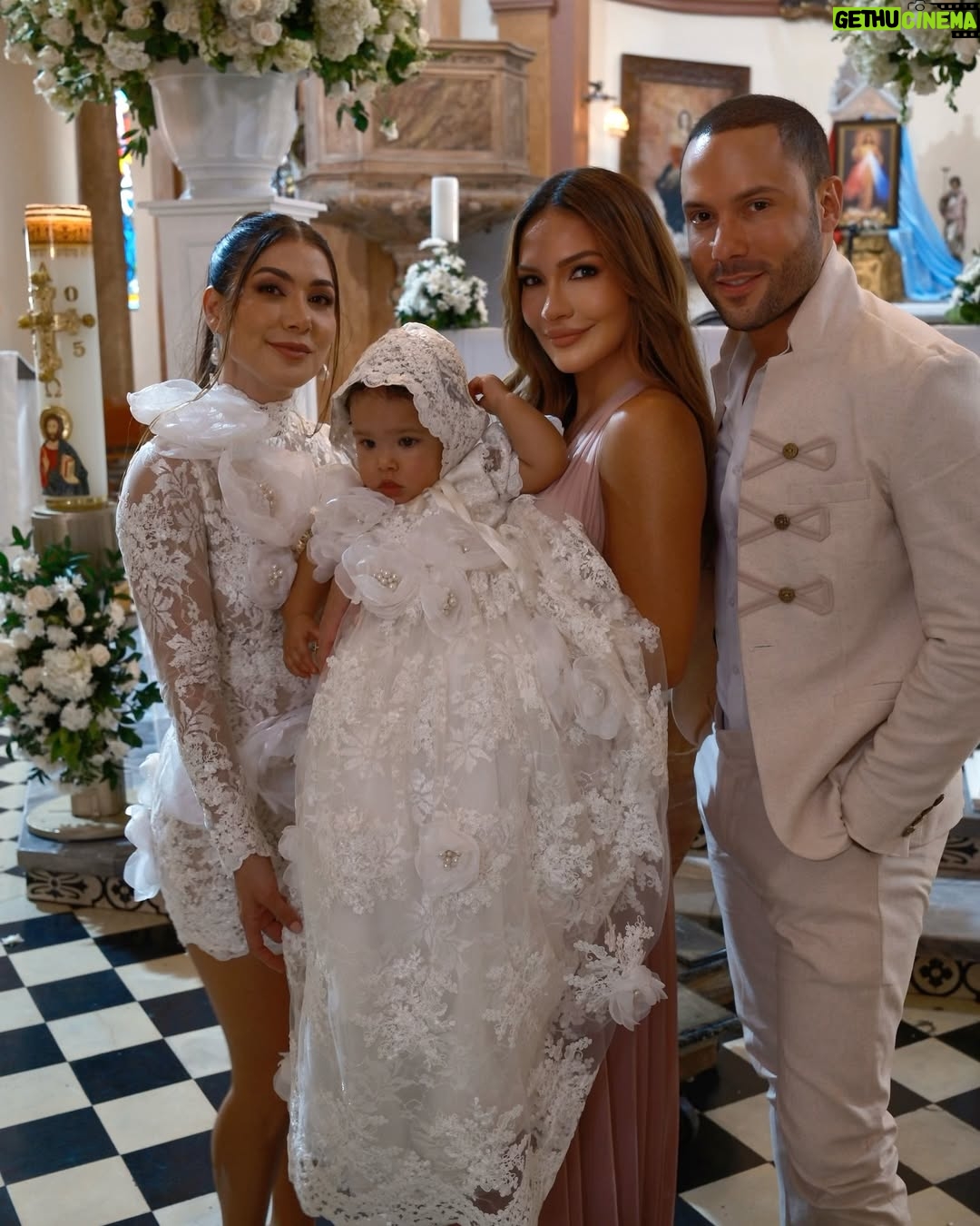 Kimberly Reyes - 36.5K Likes - Bienvenida a esta familia de Fe Nicollette 🤍