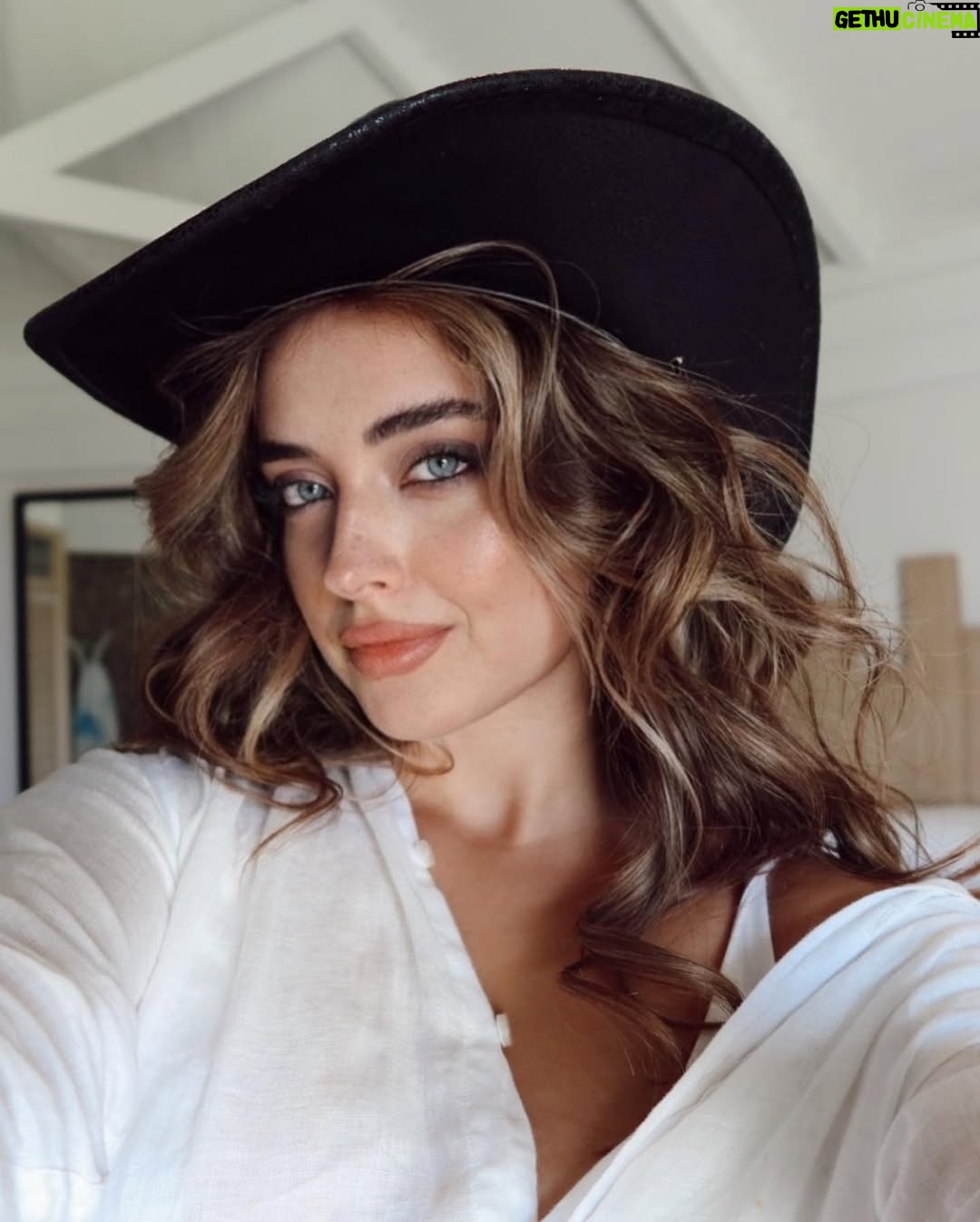 Kimia Hosseini - 69.6K Likes - 🐅☀️🤍