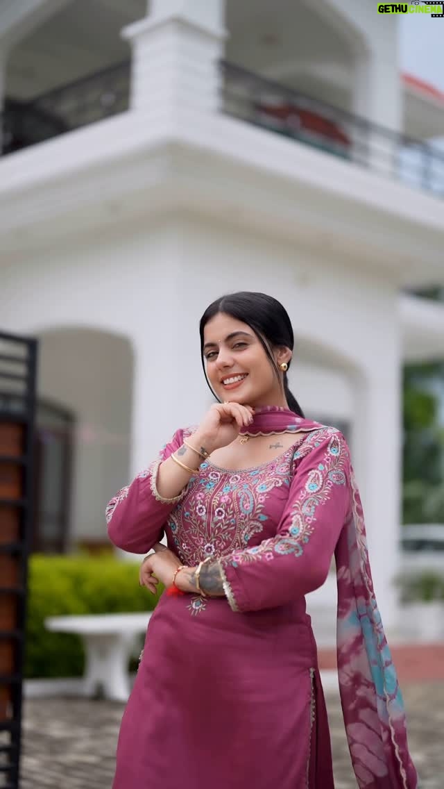 Kirat Randhawa - 75.6K Likes - 🌸
