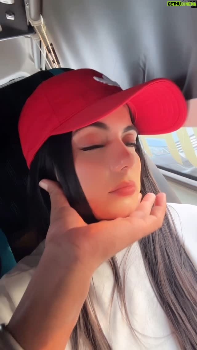 Kirat Randhawa - 59.4K Likes - 