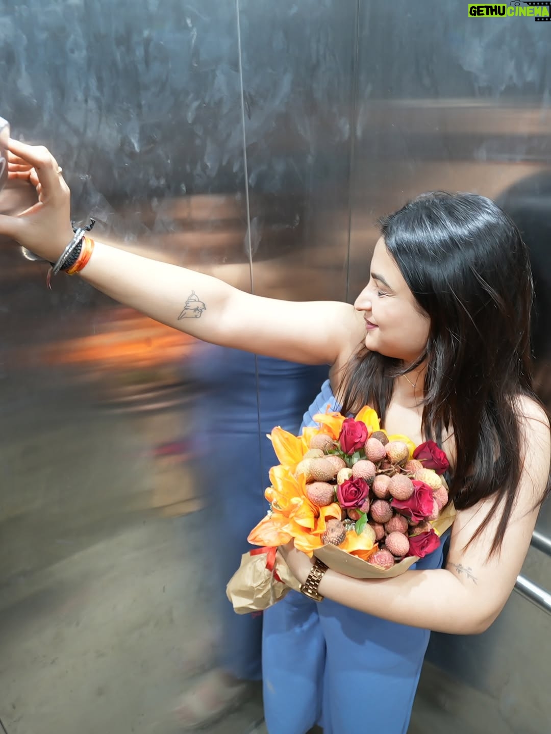 Kirti Mehra - 242.6K Likes - Be Happy. not because everything is good, but because you can see the good side of everything 🩵💐 #kirtimehra
