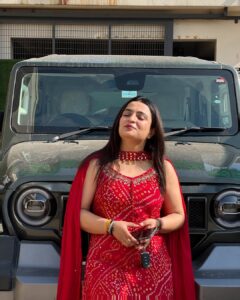 Actress Kirti Mehra HD Photos and Wallpapers February 2025