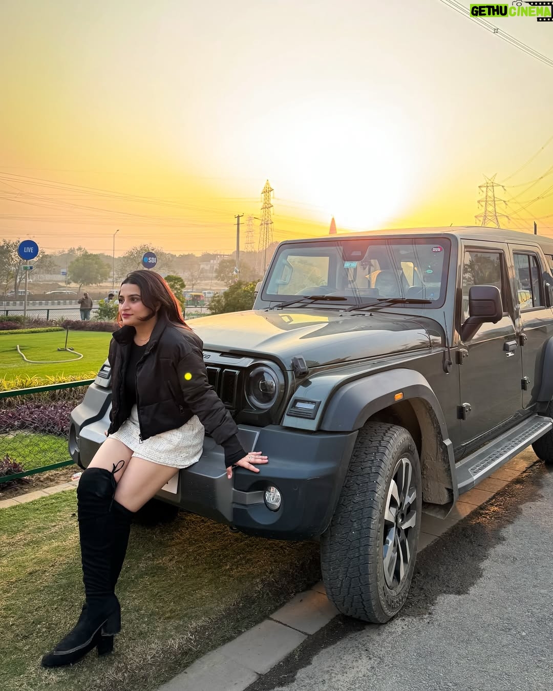 Kirti Mehra - 216.2K Likes - 🌅❤️ #kirtimehra