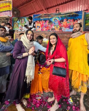Kirti Mehra Instagram - Giriraj ji😇🙏🏻 #kirtimehra