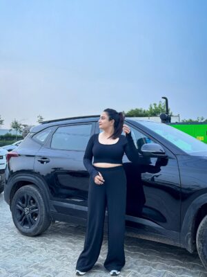 Kirti Mehra Instagram - 90 secs of this song🔥 #kirtimehra