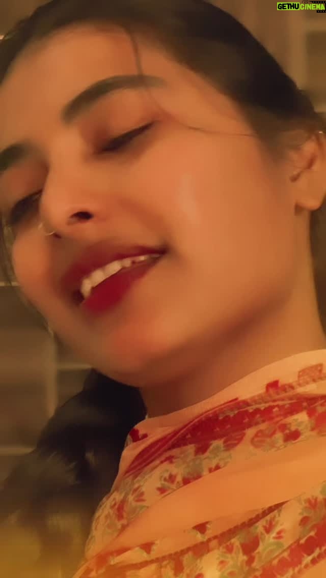 Komal Kashyap - 200.7K Likes - 