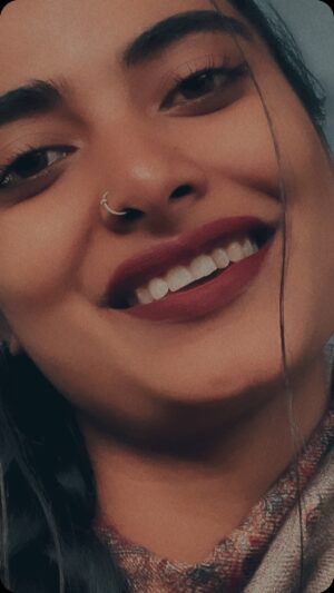Komal Kashyap Instagram - 🥀🥹